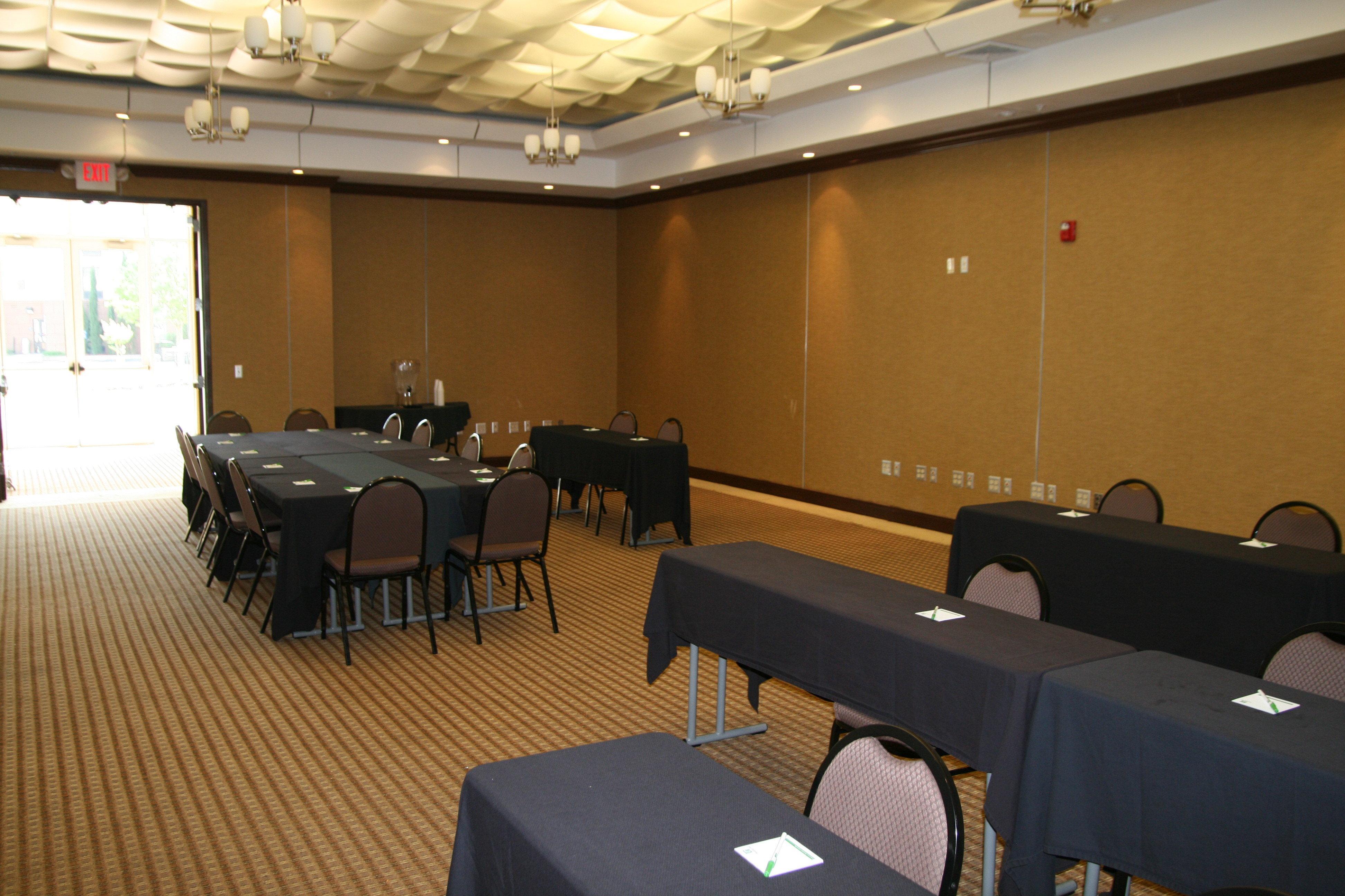 Holiday Inn Macon North By Ihg Экстерьер фото